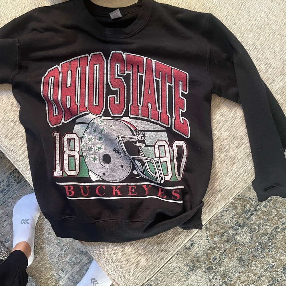 Women Ohio state crewneck sweatshirt